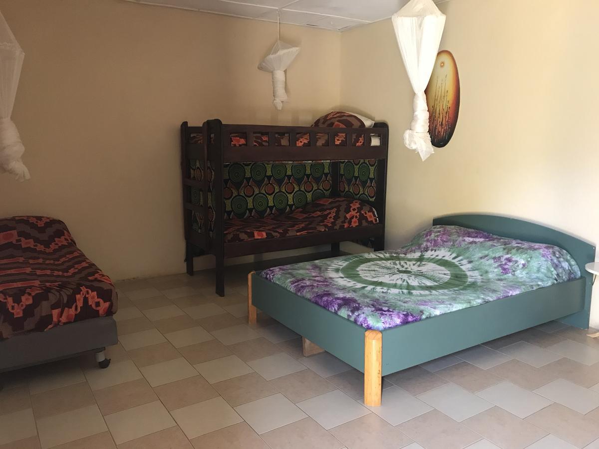 The Gunjur Project Lodge Экстерьер фото